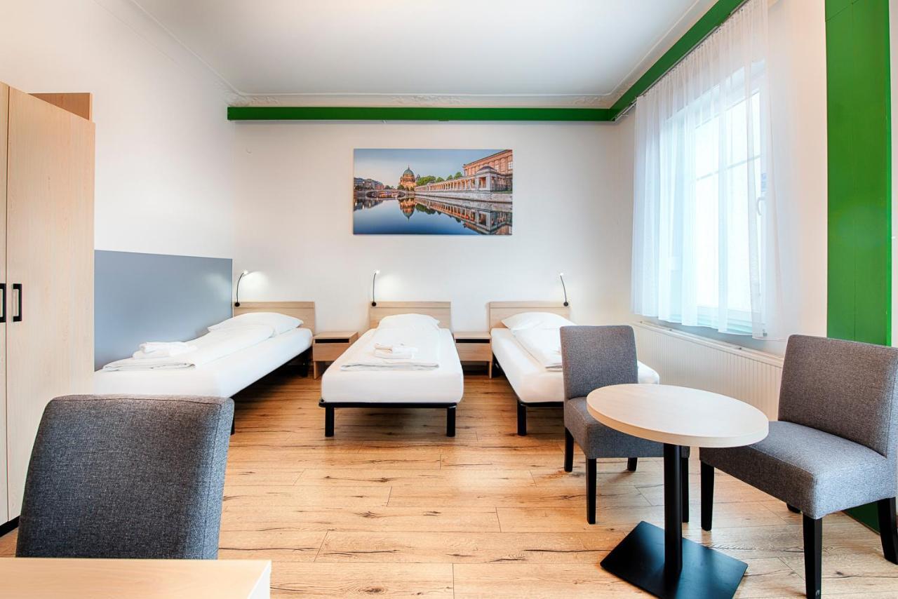 Hotel B1 Berlino Esterno foto